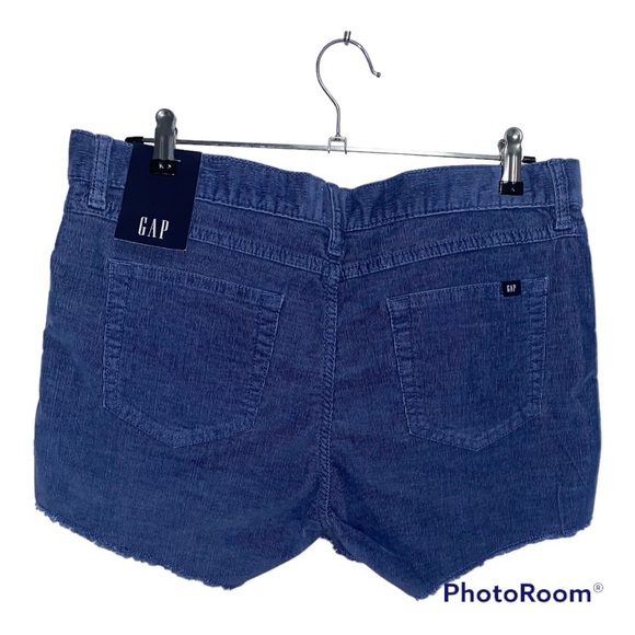 GAP Frayed Hem Soft Stretch Corduroy Shorts | Sizes 8, 10, 12 - Picture 13 of 14